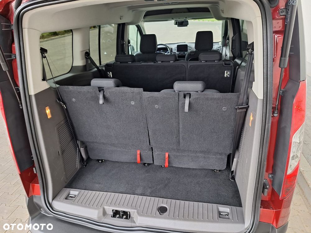 Ford Tourneo Connect 1.5 EcoBlue Titanium - 37