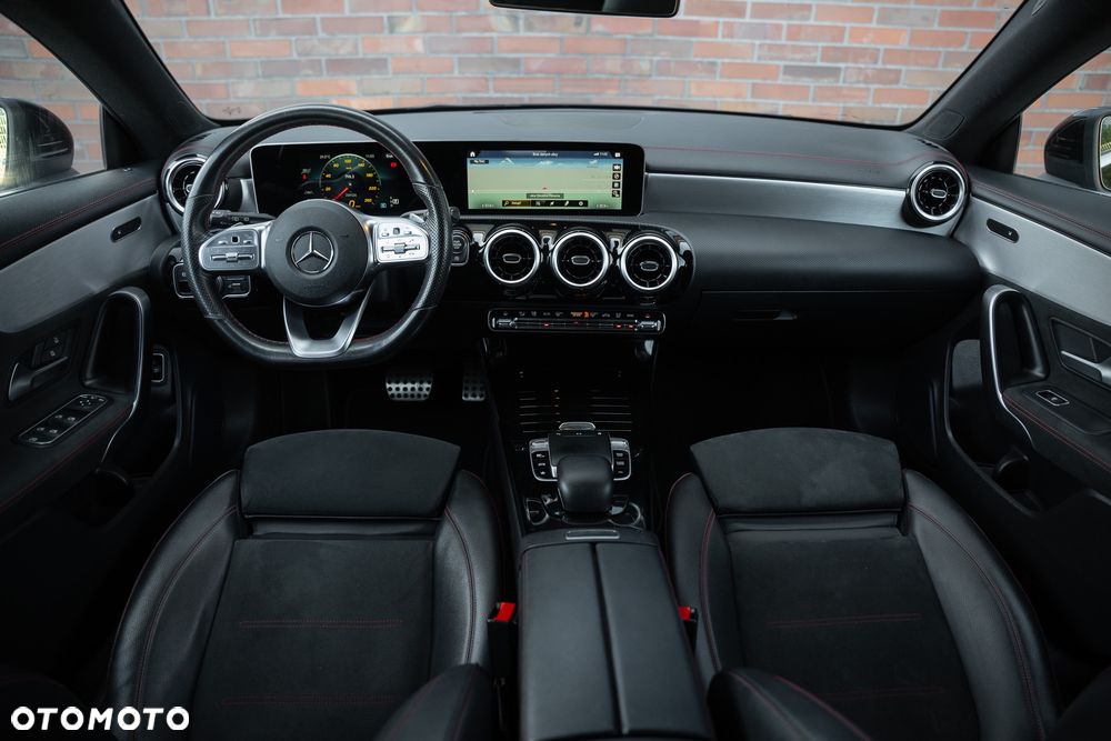 Mercedes-Benz CLA 220 d AMG Line 8G-DCT - 5