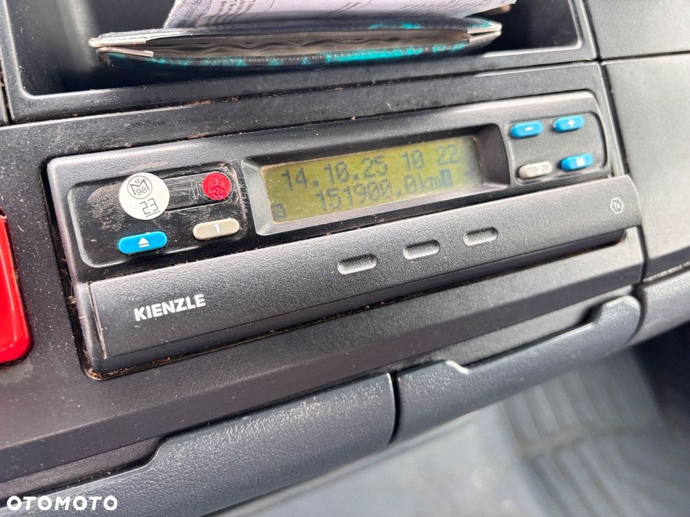 Versalift Atego 1218 - 35