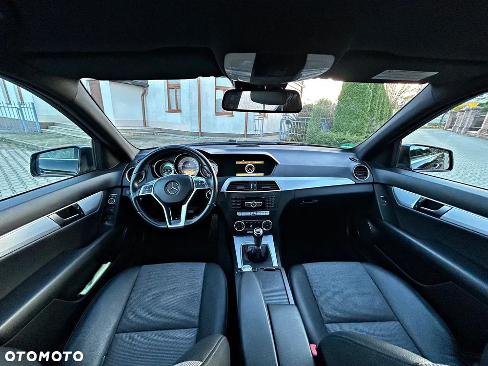 Mercedes-Benz Klasa C - 24