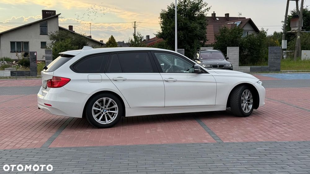 BMW Seria 3 - 17