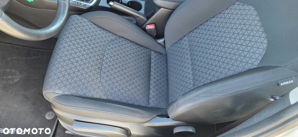 Kia Ceed 1.0 T-GDI ISG Dream-Team Edition - 28