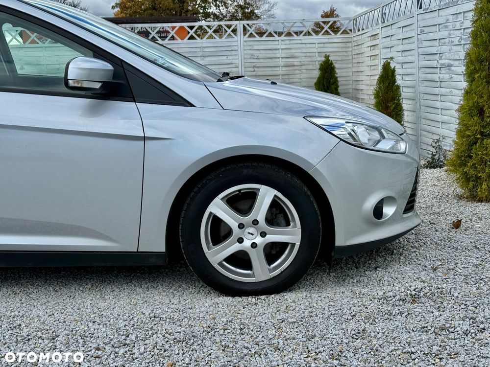 Ford Focus 1.0 EcoBoost 99g Start-Stopp-System Business Edition - 27