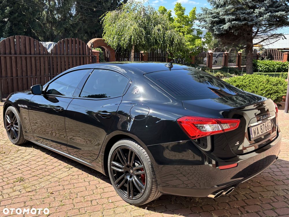 Maserati Ghibli S - 7