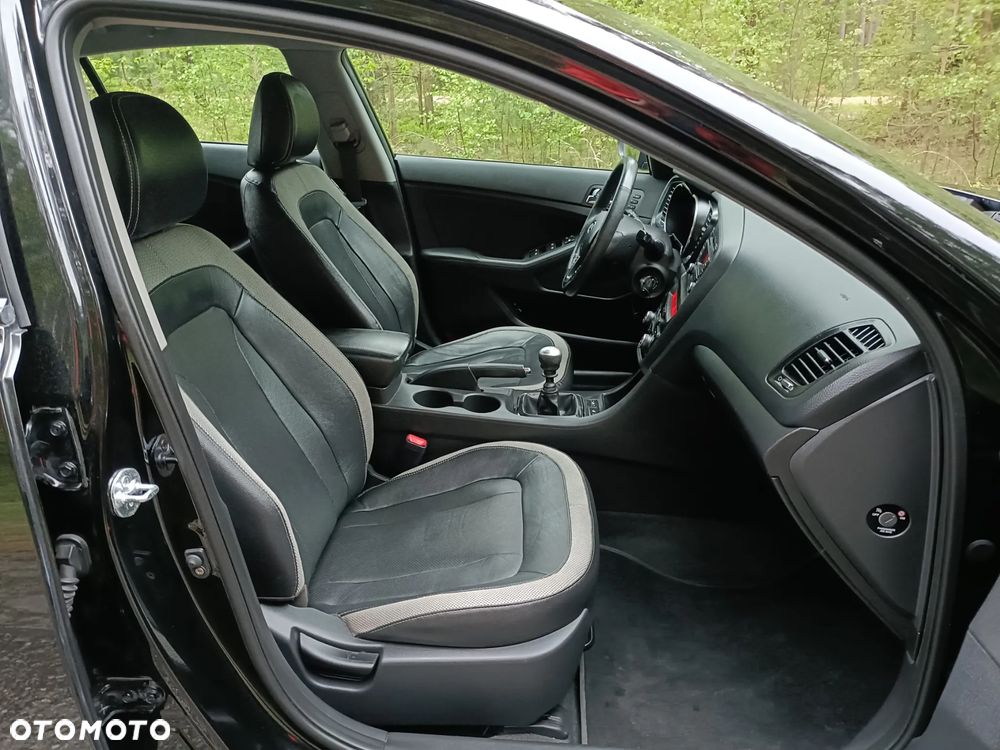 Kia Optima 1.7 CRDi L - 8