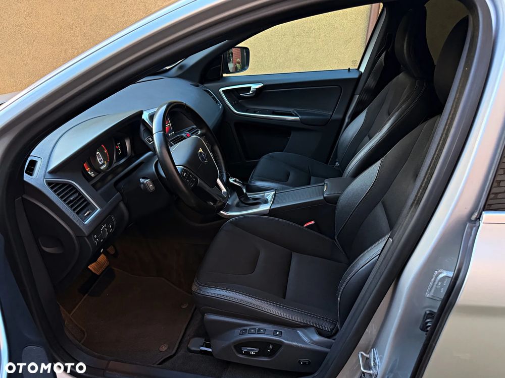 Volvo XC 60 D4 Geartronic Linje Inscription - 19