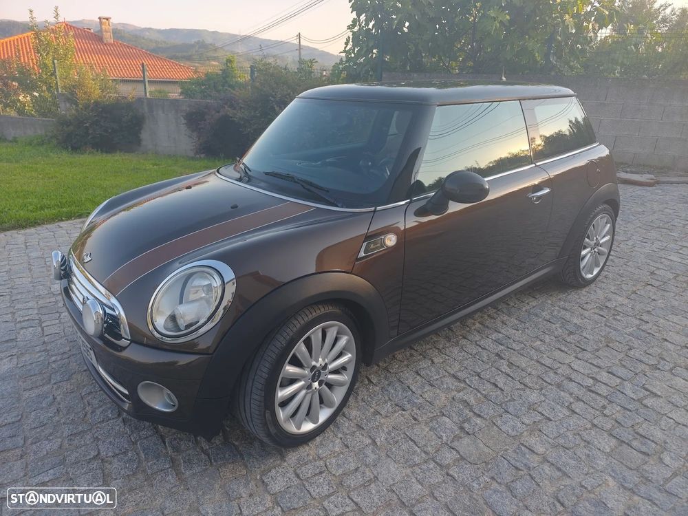 MINI 3 Portas Cooper D - 2