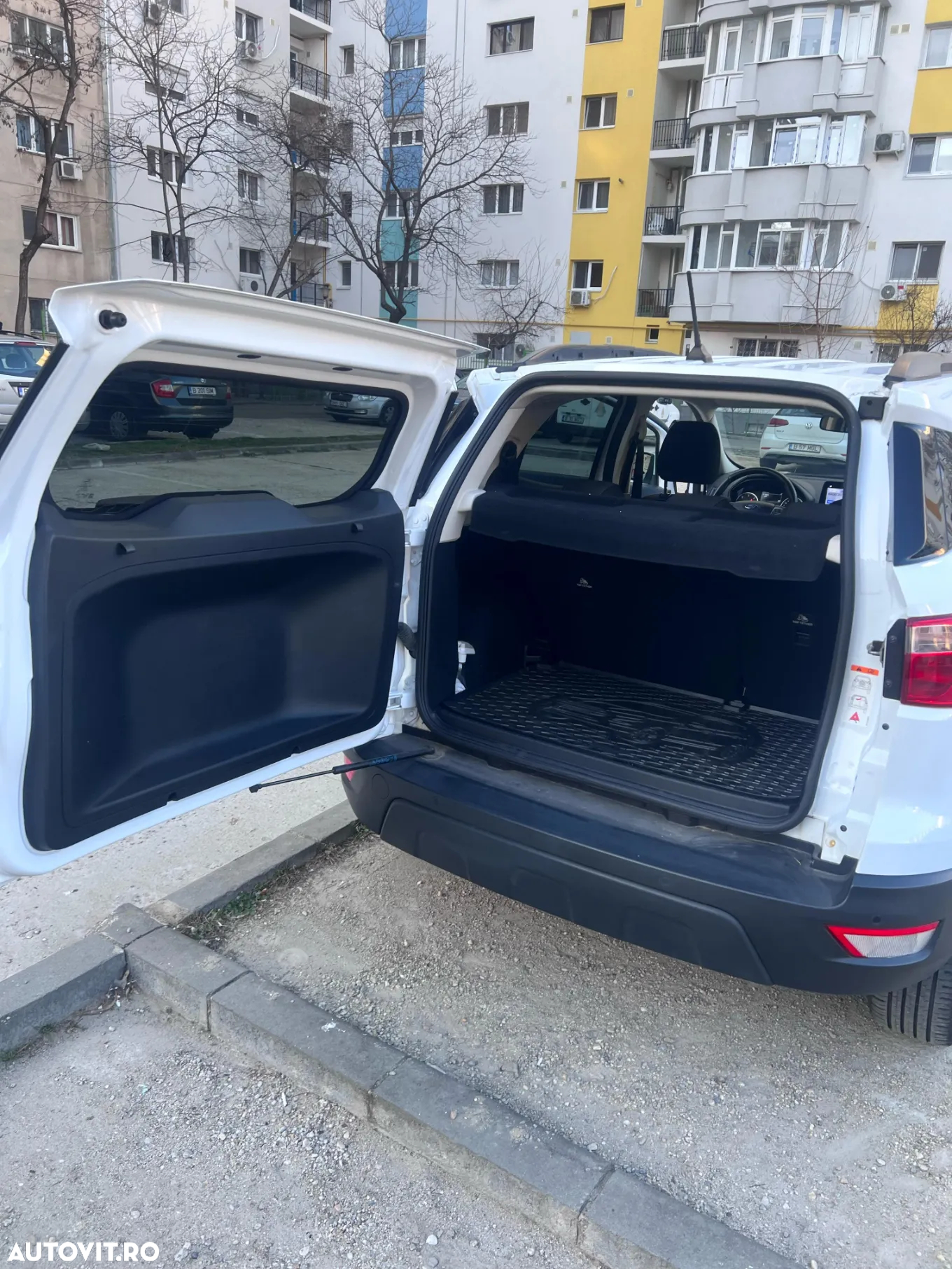 Ford EcoSport 1.5 EcoBlue AWD Trend - 10