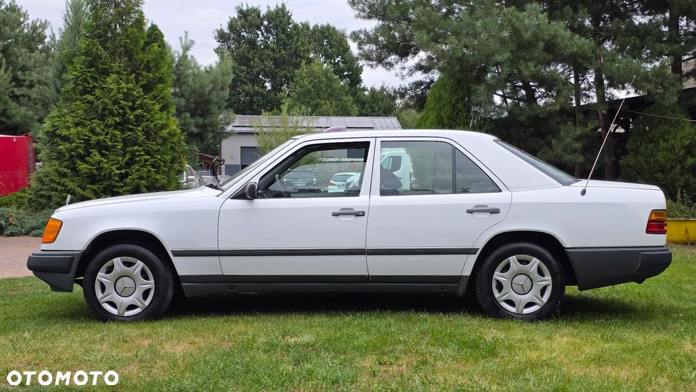 Mercedes-Benz W124 (1984-1993) - 5