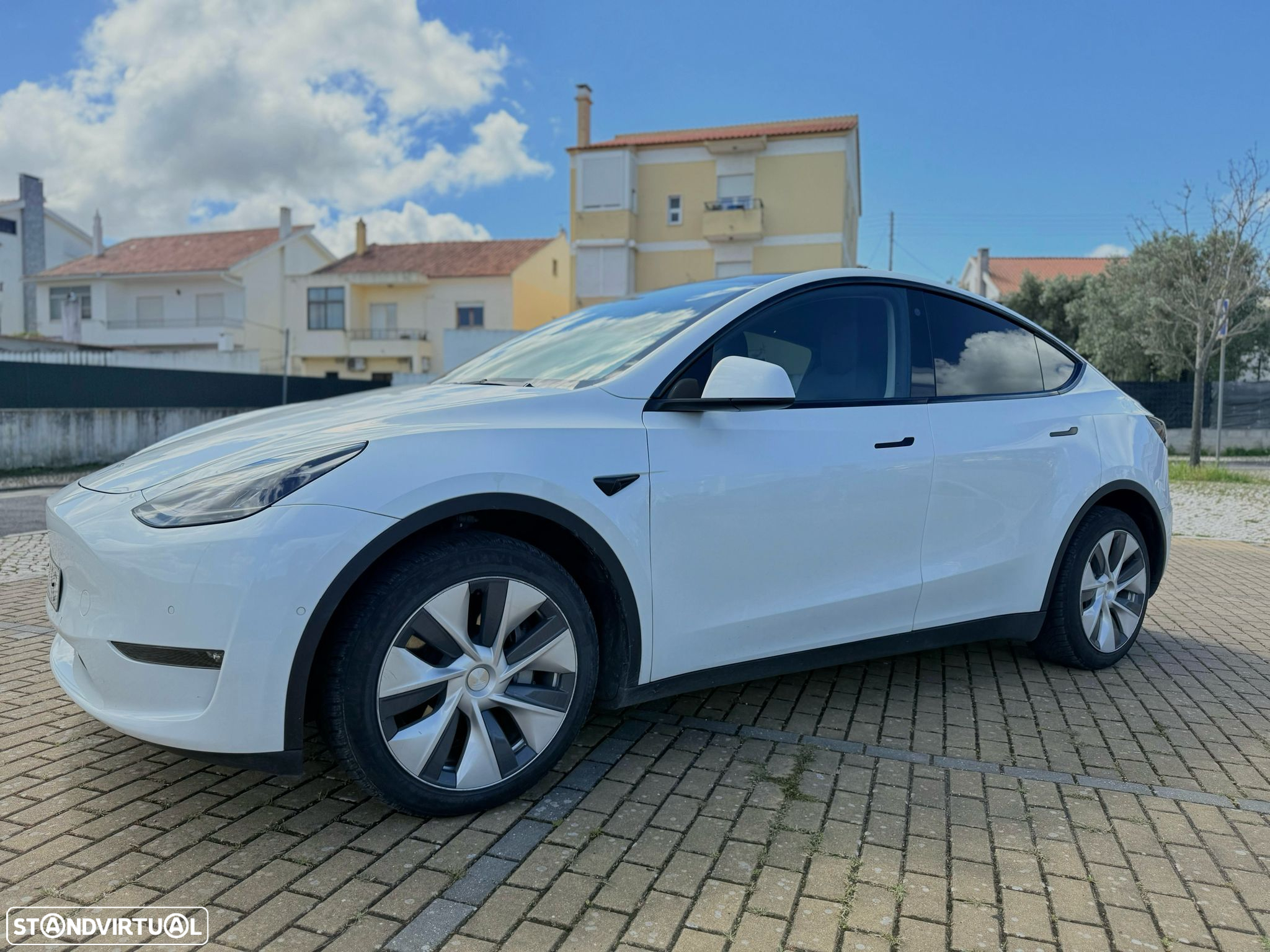 Tesla Model Y Long Range Tração Integral - 5