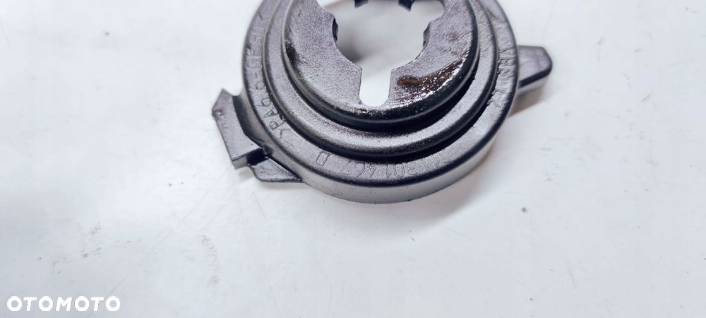 ZAŚLEPKA SKRZYNI BIEGÓW CVT AUDI A4 A6 01J301467D - 3