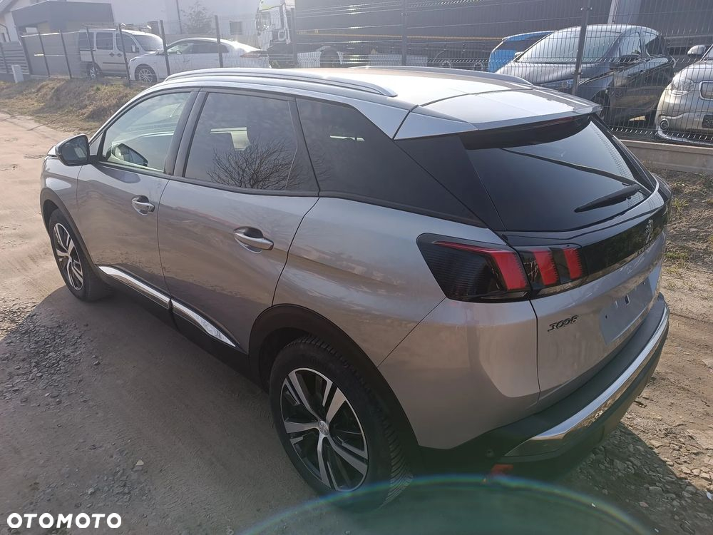 Peugeot 3008 - 13