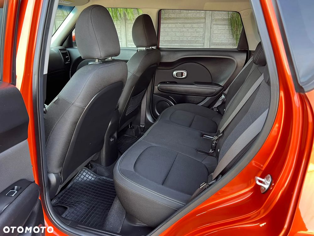 Kia Soul 1.6 GDI L Business Line EU6 - 24