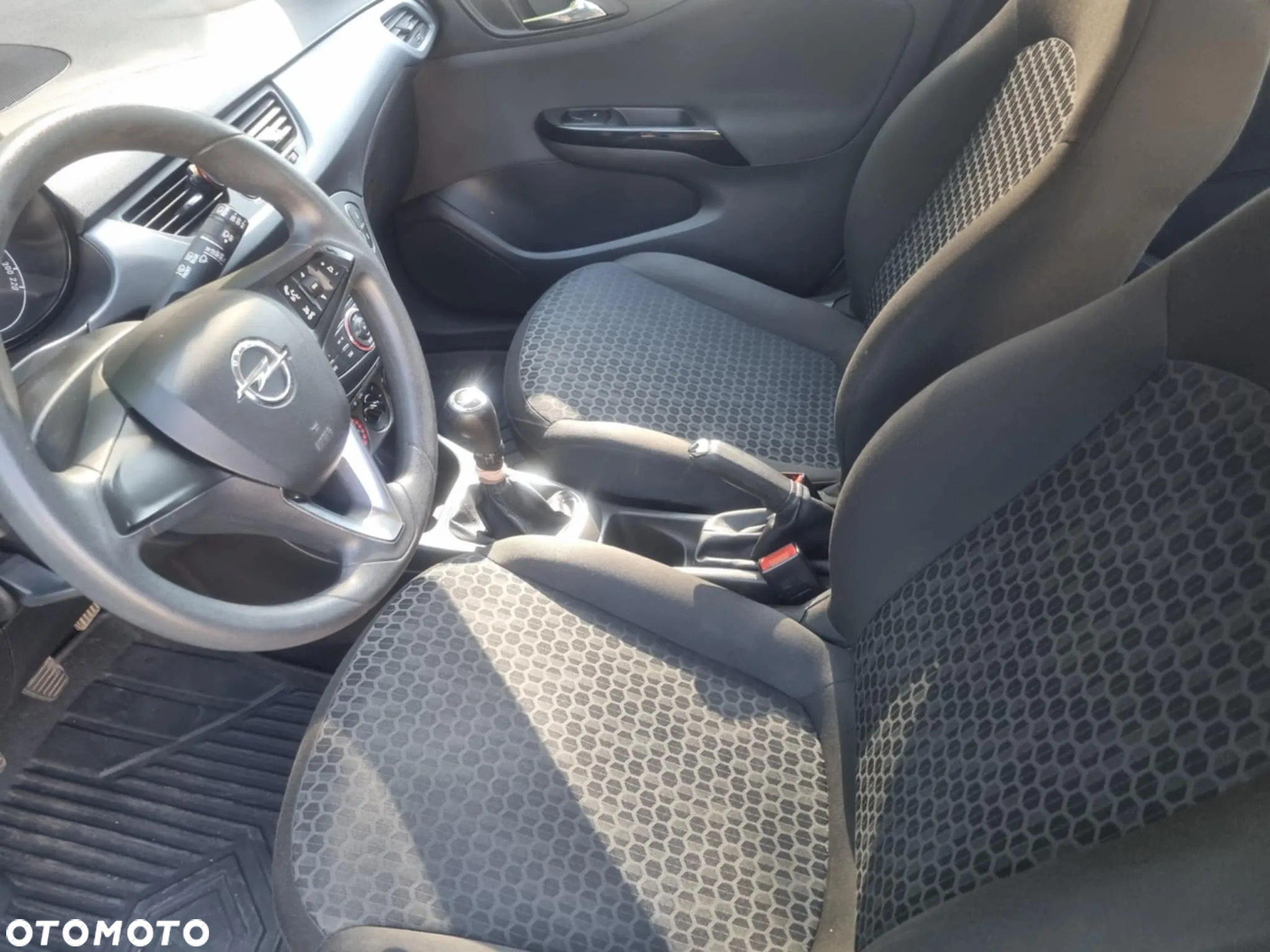 Opel Corsa 1.4 Color Edition - 25