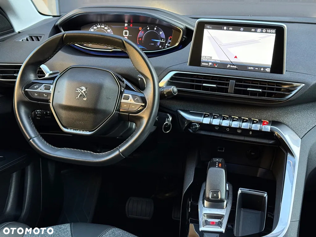 Peugeot 3008 1.5 BlueHDi Allure S&S EAT8 - 6