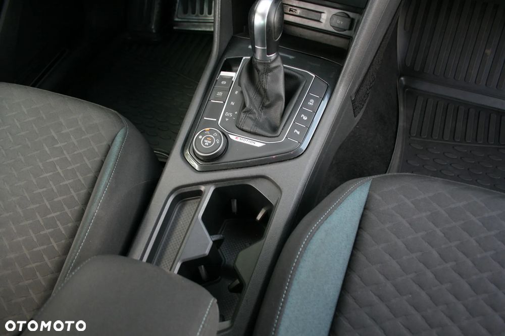 Volkswagen Tiguan 2.0 TDI SCR 4Motion DSG IQ.DRIVE - 18