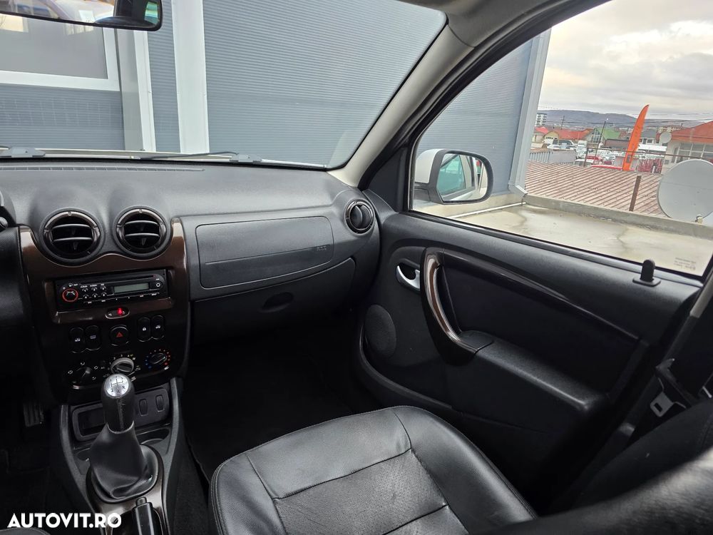 Dacia Duster 1.6 16V 105 4x2 Prestige - 10