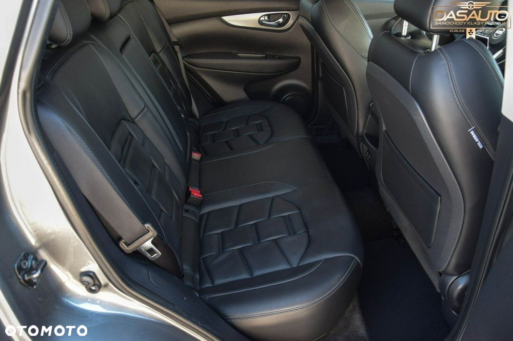 Nissan Qashqai 1.3 DIG-T Tekna - 30