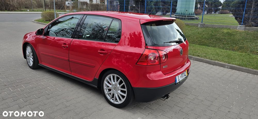 Volkswagen Golf 2.0 GTI - 7