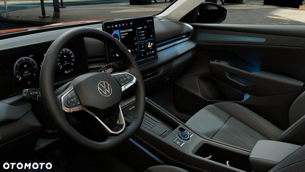 Volkswagen T-Roc - 5