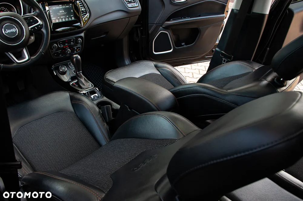 Jeep Compass 1.4 TMair S 4WD S&S - 24
