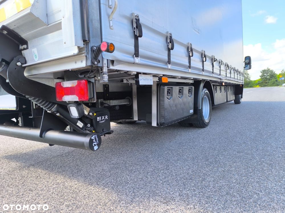 Iveco Daily 70C18 WINDA 1000kg, Sypialnia, 6.50m, 16Palet, 2xFirana + Zsuwany Dach! - 34