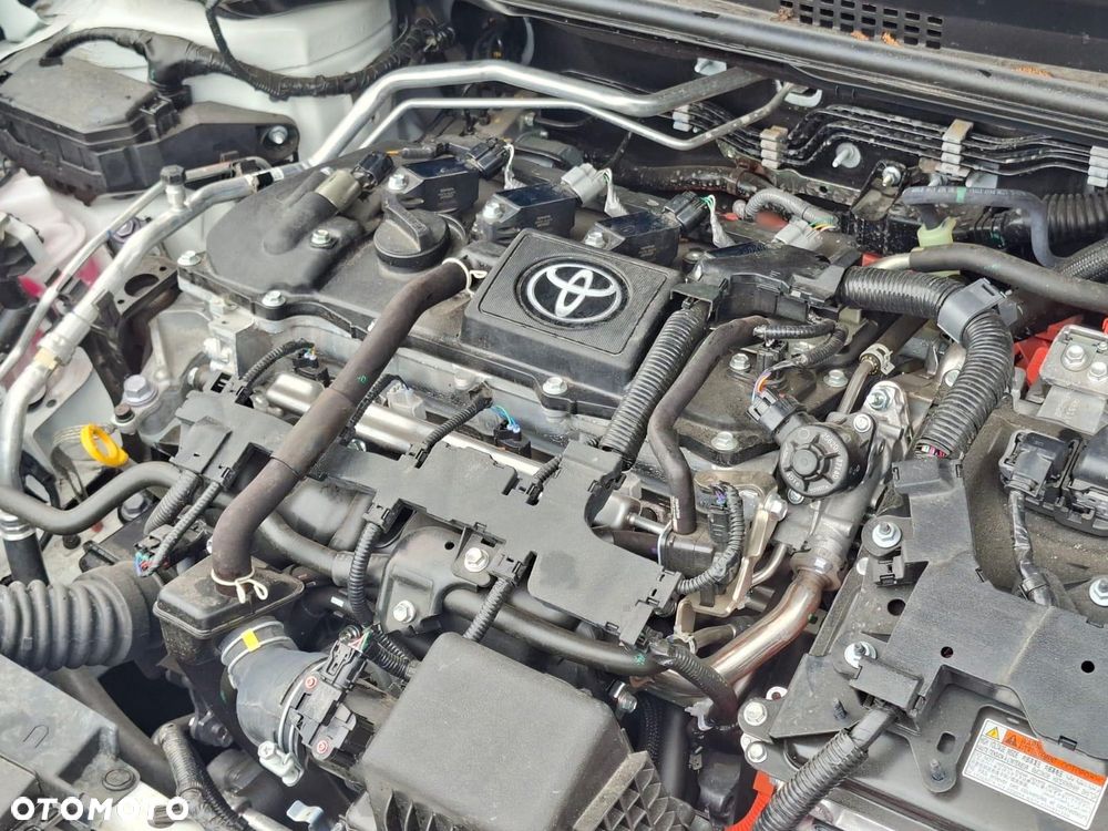 Toyota C-HR - 11