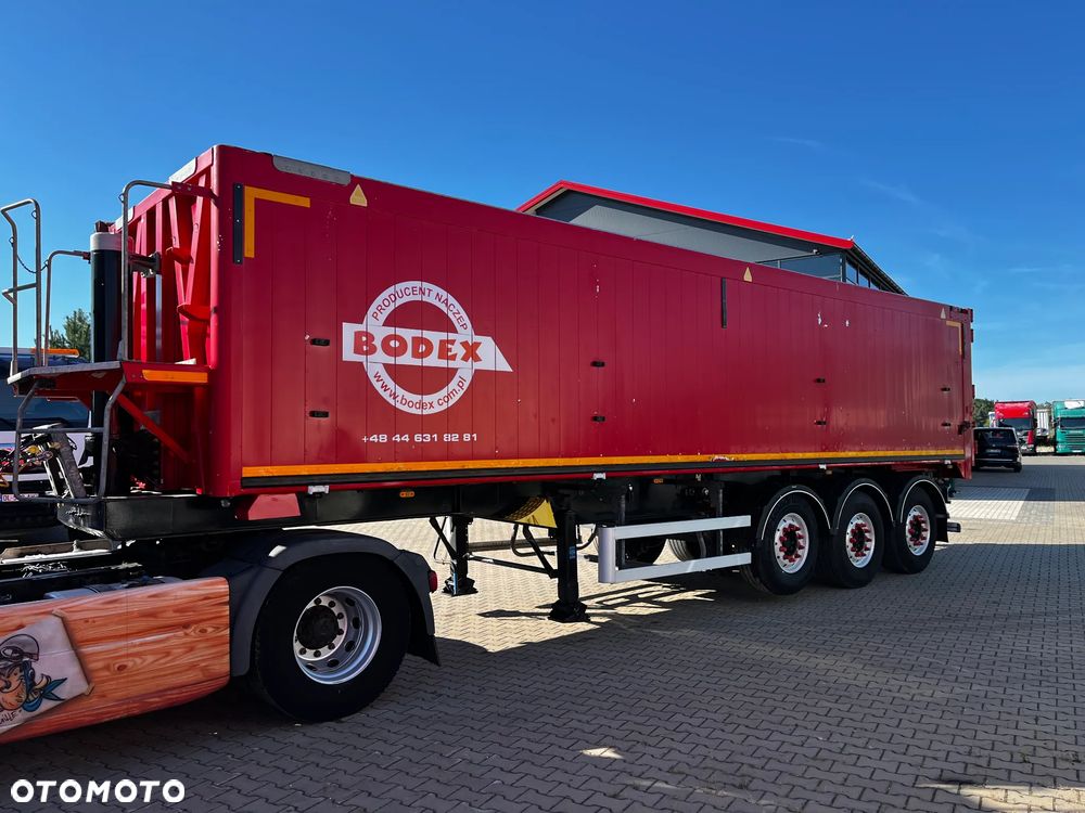 Bodex 42m3 PIERWSZY WŁAŚCICIEL/OŚ PODNOSZONA/KLAPO-DZWI/ - 2