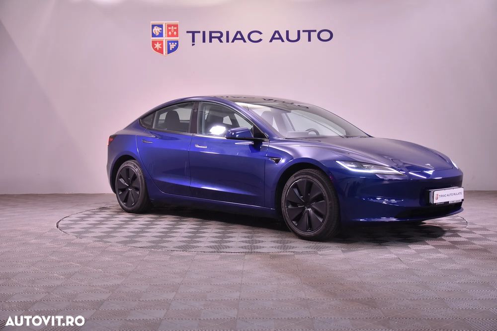 Tesla Model 3 RWD - 7