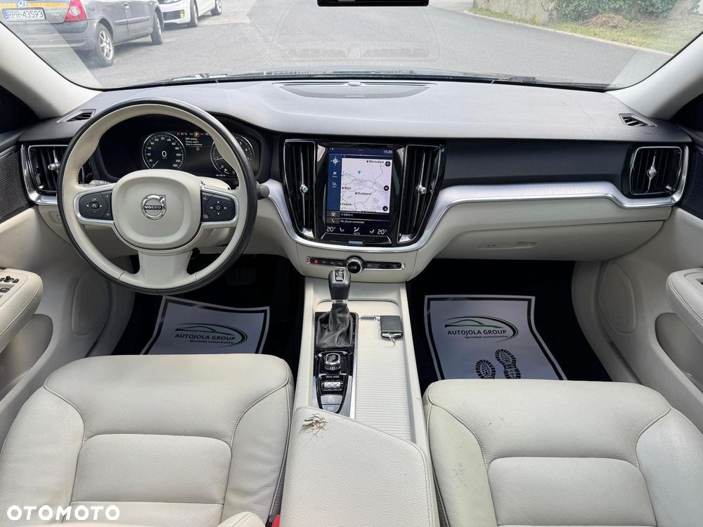 Volvo S60 T6 AWD Momentum Pro - 7