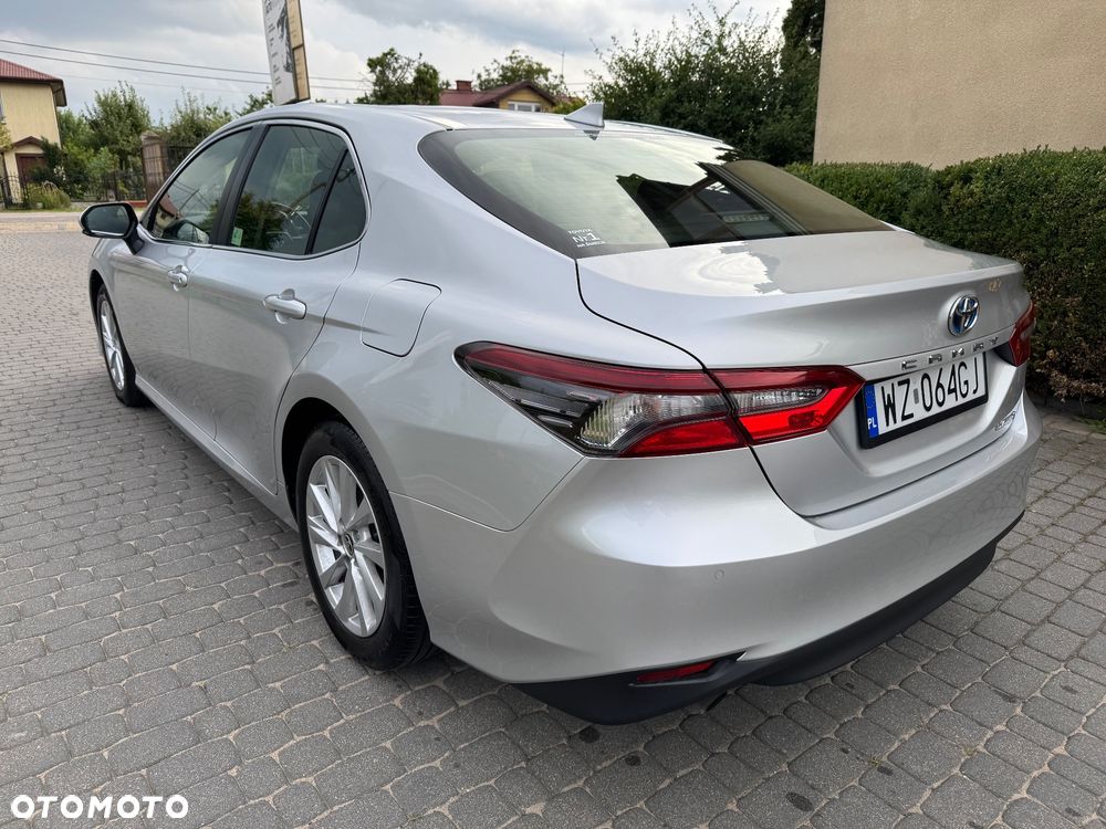 Toyota Camry 2.5 Hybrid Comfort CVT - 10