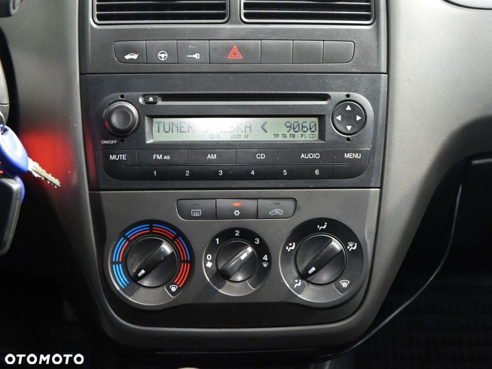 Fiat Punto - 15