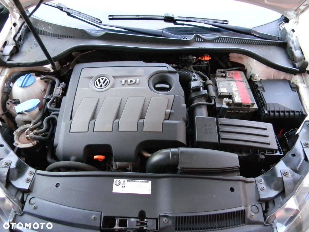 Volkswagen Golf 1.6 TDI BlueMotion Technology Trendline - 15
