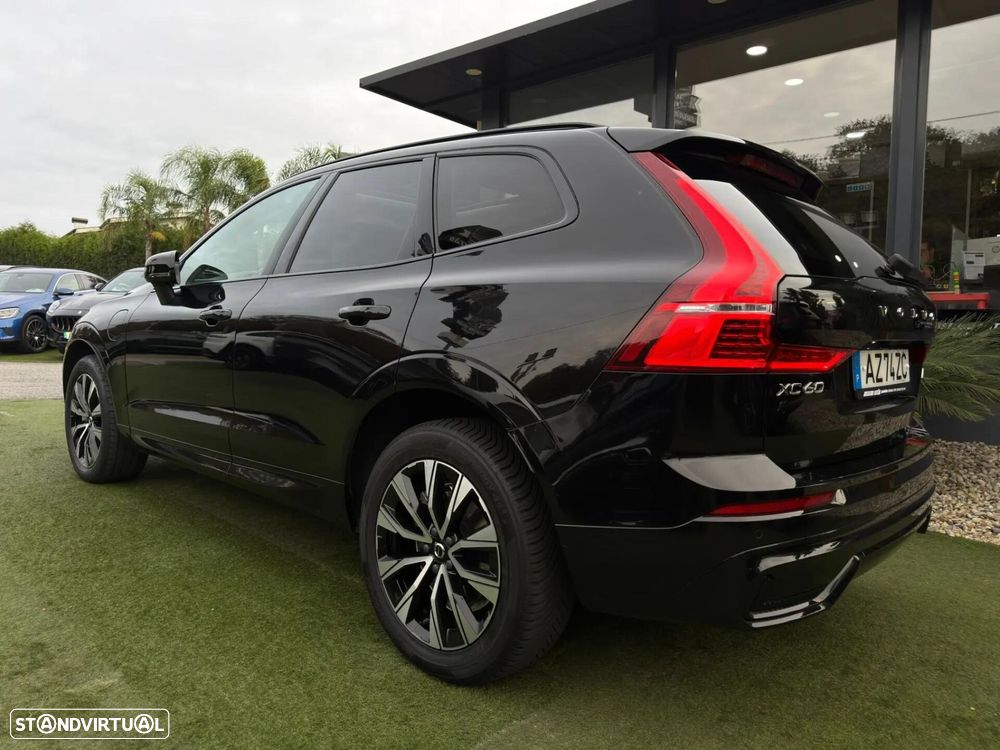 Volvo XC 60 2.0 T6 PHEV Plus Dark AWD - 16
