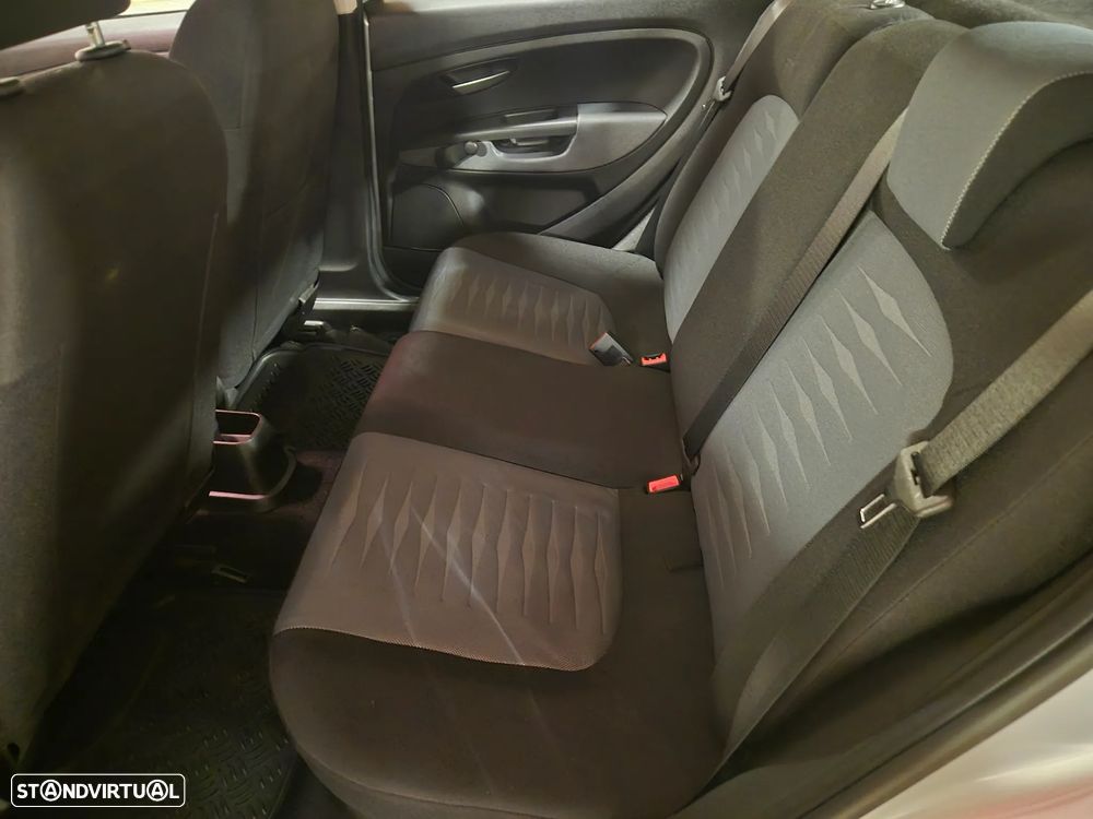 Fiat Grande Punto 1.2 Active - 21