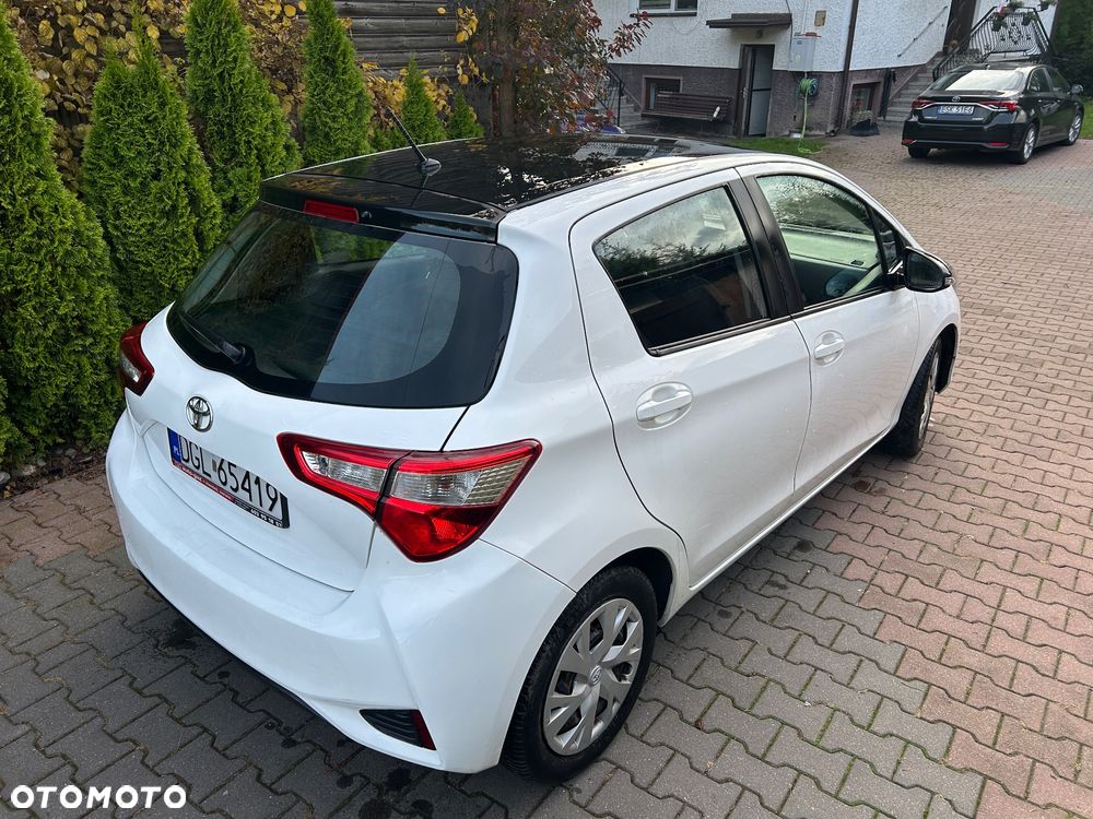Toyota Yaris 1.0 Active - 5