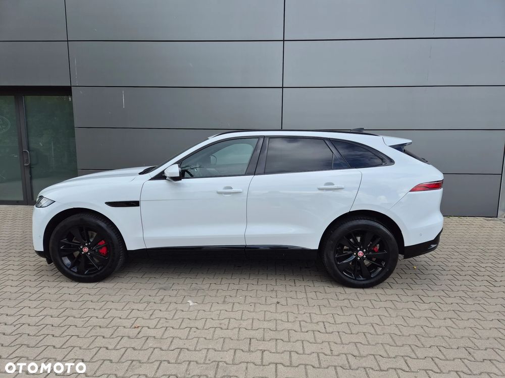 Jaguar F-Pace - 1