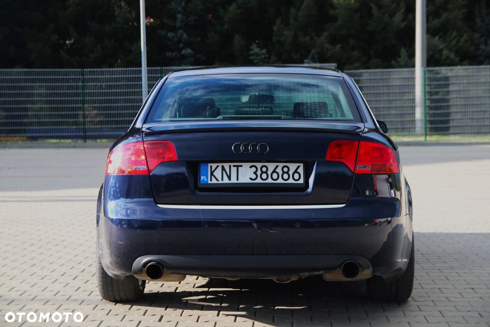 Audi A4 Avant - 5