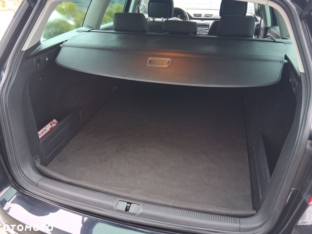 Volkswagen Passat 2.0 TDI BlueMotion Technology Comfortline - 7