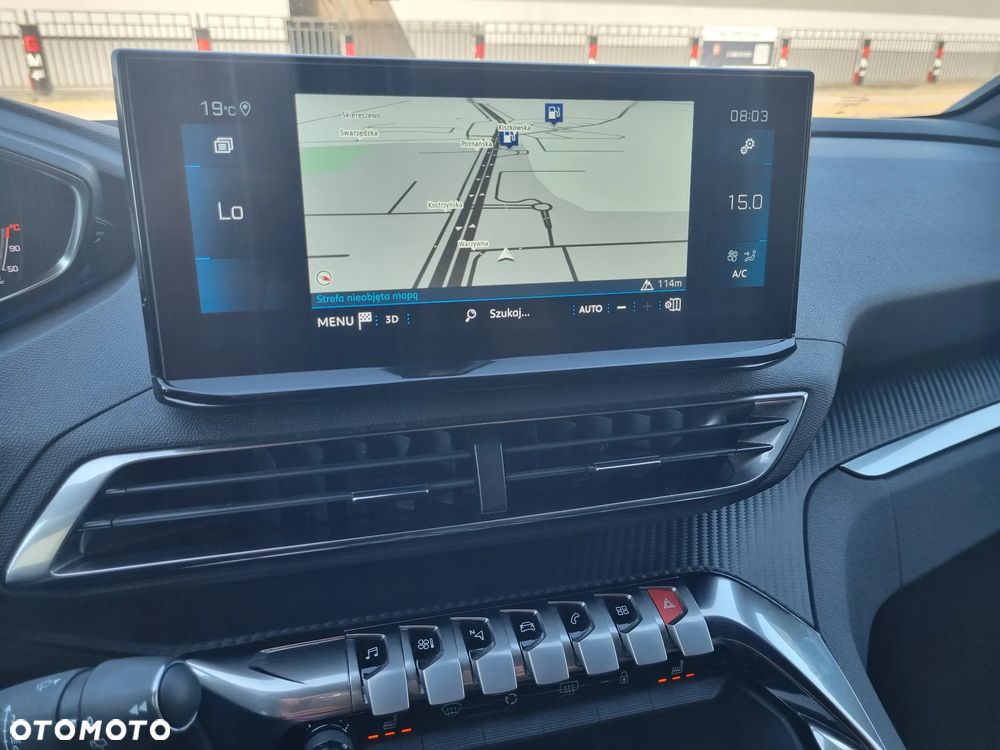 Peugeot 3008 1.2 PureTech Allure S&S EAT6 - 22