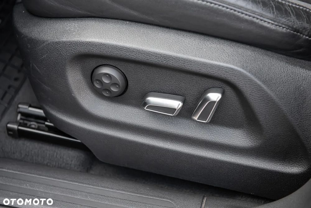 Audi SQ5 3.0 TDI Quattro Tiptronic - 18