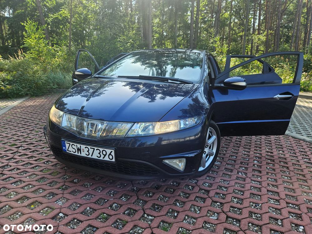 Honda Civic 1.8 Comfort - 2