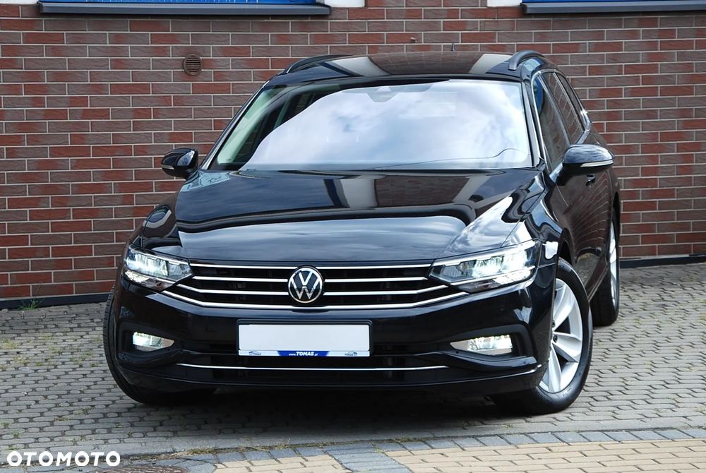 Volkswagen Passat - 16
