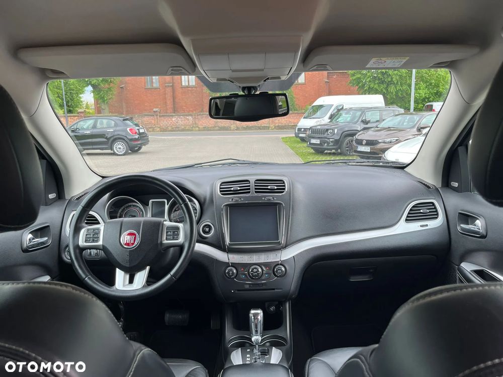 Fiat Freemont 2.0 Multijet 16V DPF Automatik Allrad Lounge - 10