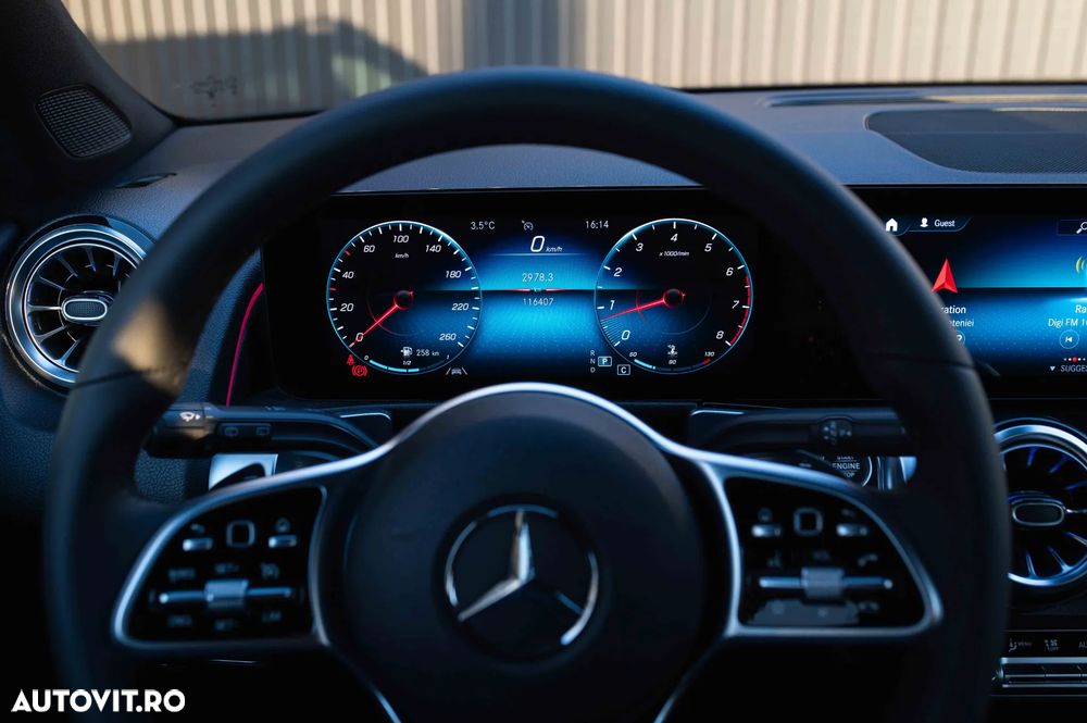 Mercedes-Benz GLB 250 4MATIC Aut. - 13