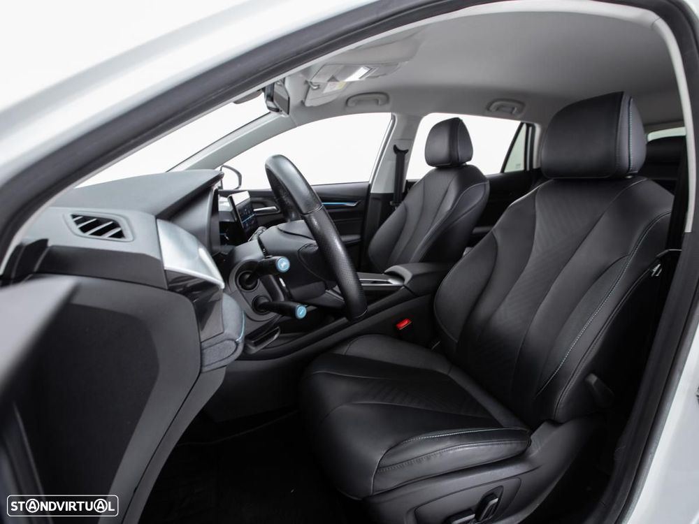 MG MG5 61 kWh Luxury - 8