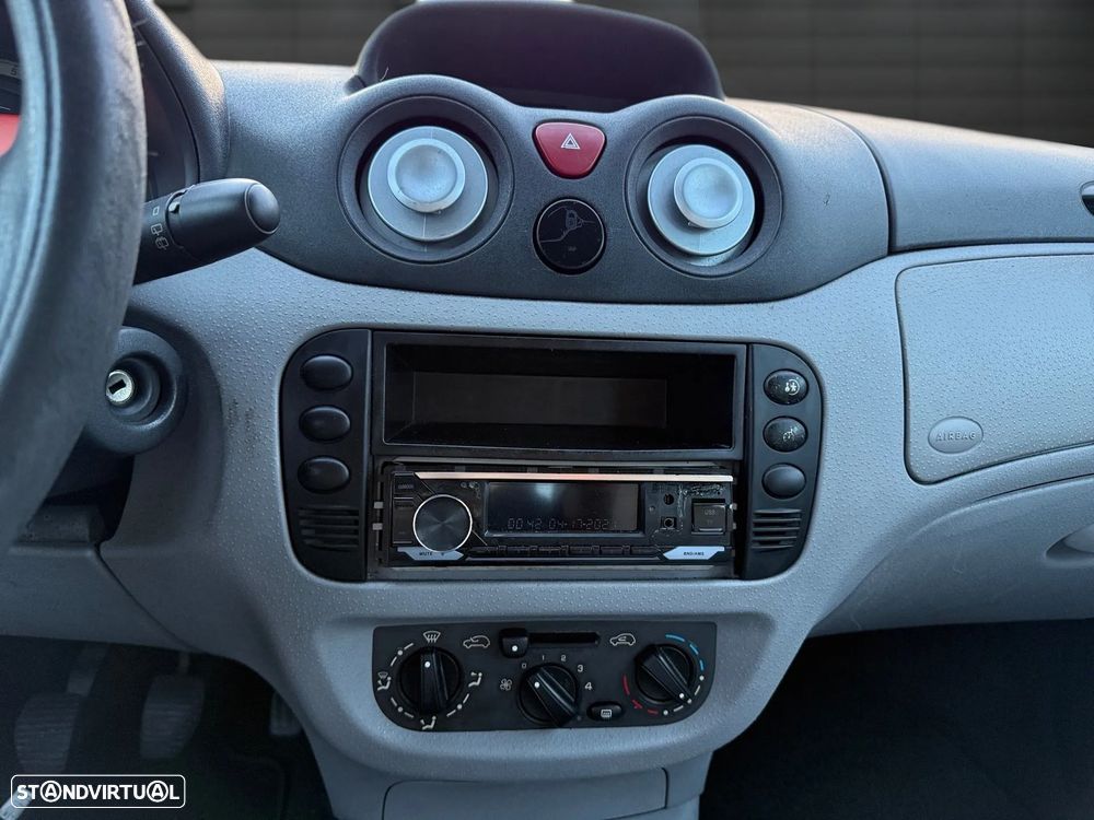 Citroën C3 1.1 SX + - 9