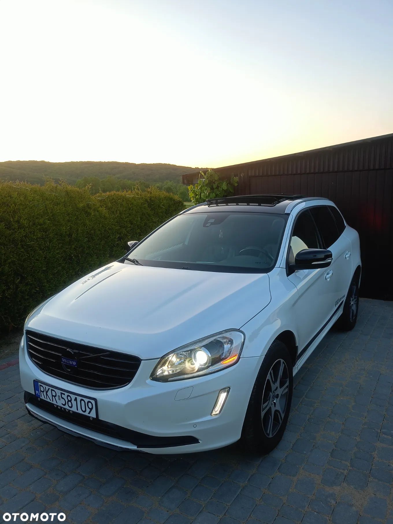 Volvo XC 60 - 1