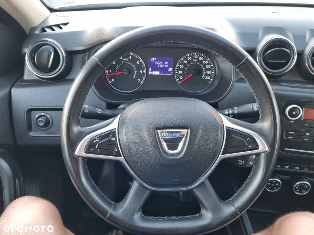 Dacia Duster 1.6 SCe Ambiance 4x4 S&S - 15