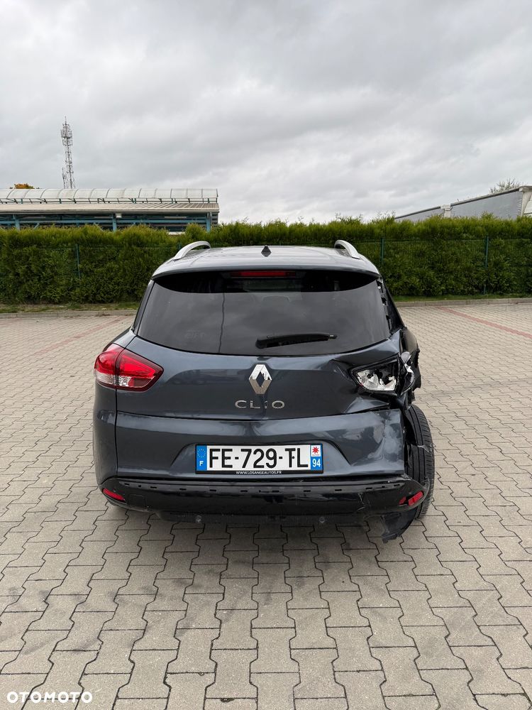Renault Clio - 5